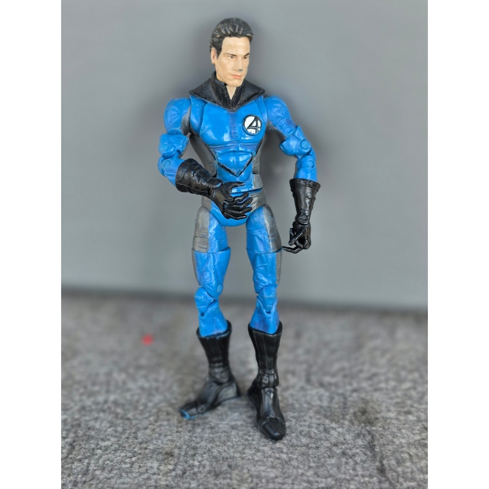 Marvel Legends Mr Fantastic Reed Richards Action Figure Fantastic Four 2005 Toy